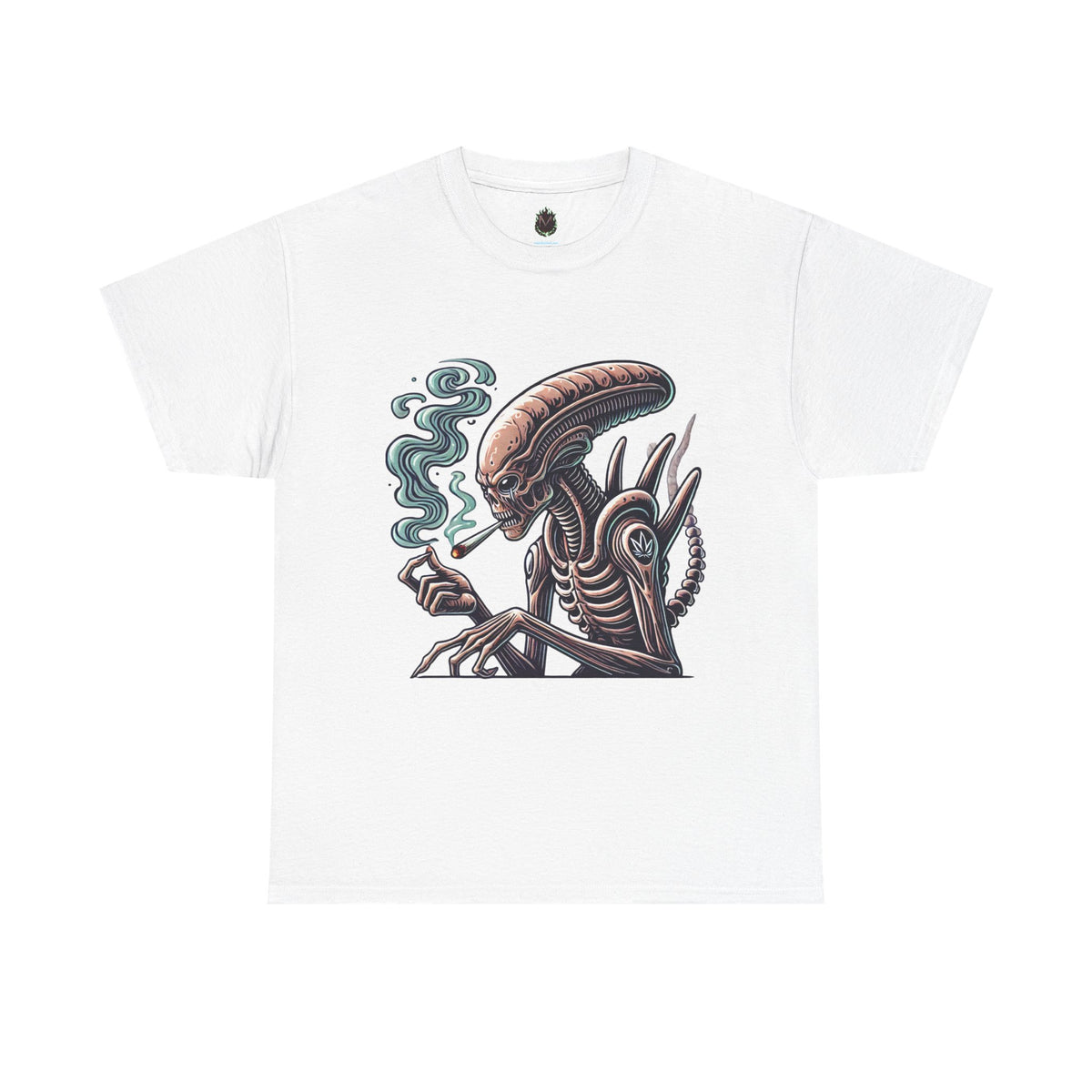Alien Smoking Graphic Tee — Retro Sci‑Fi Xenomorph Illustration