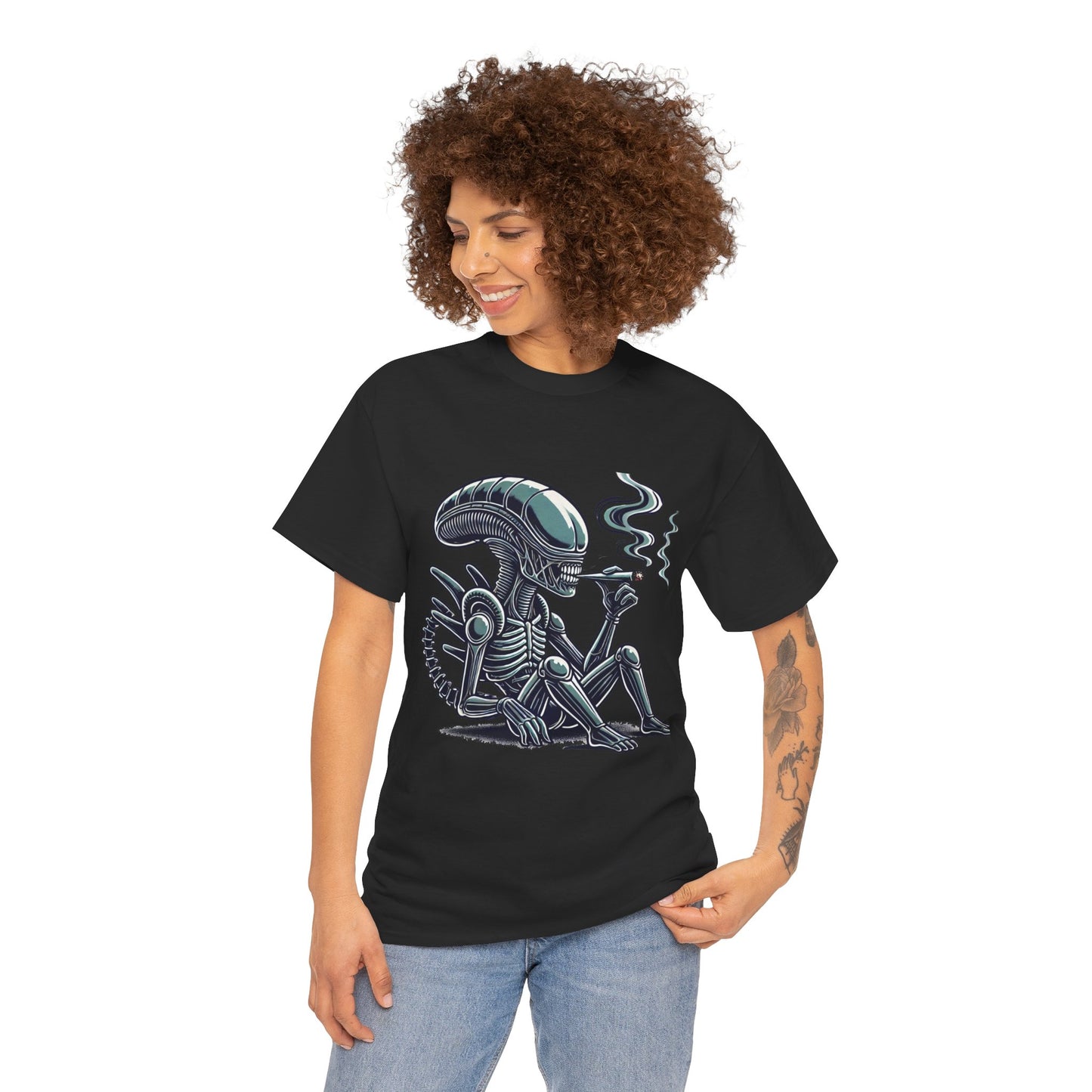 Alien Smoking Graphic Tee — Retro Sci‑Fi Xenomorph T-Shirt