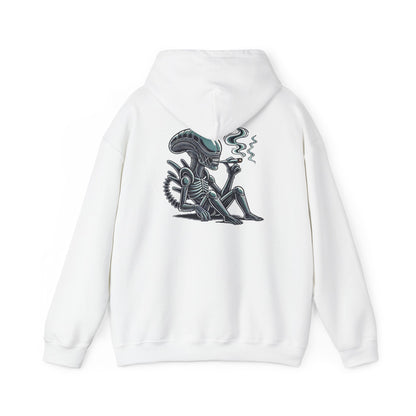 Alien Chill Hoodie – Retro Smoking Xenomorph Graphic Pullover