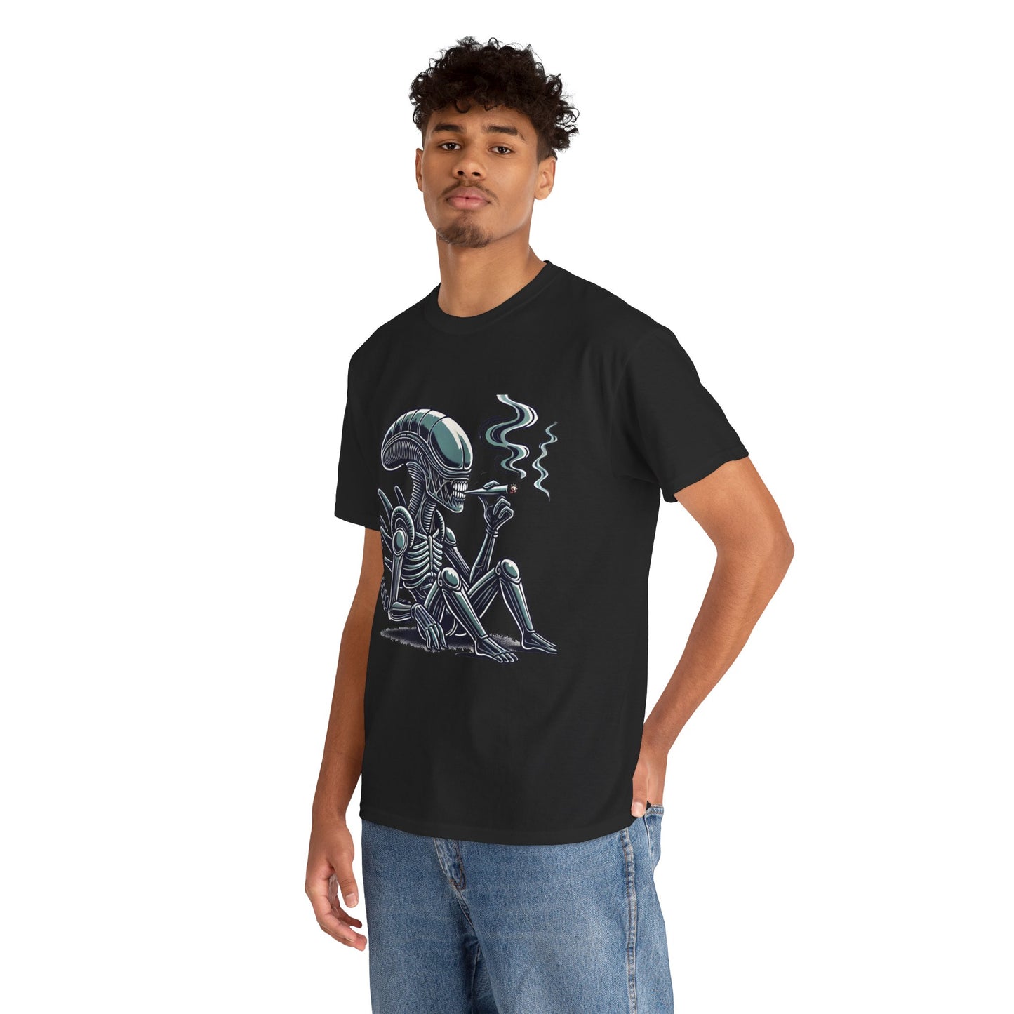 Alien Smoking Graphic Tee — Retro Sci‑Fi Xenomorph T-Shirt