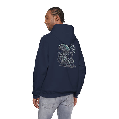 Alien Chill Hoodie – Retro Smoking Xenomorph Graphic Pullover