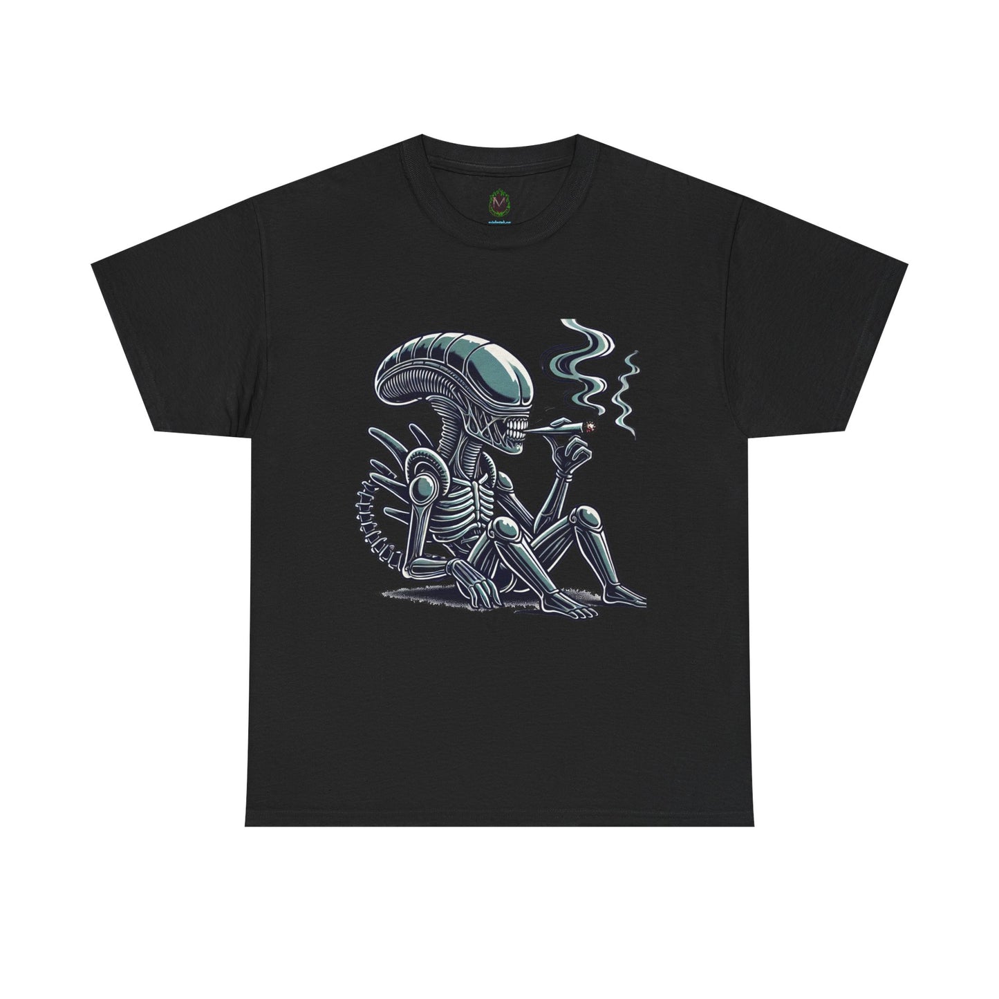 Alien Smoking Graphic Tee — Retro Sci‑Fi Xenomorph T-Shirt