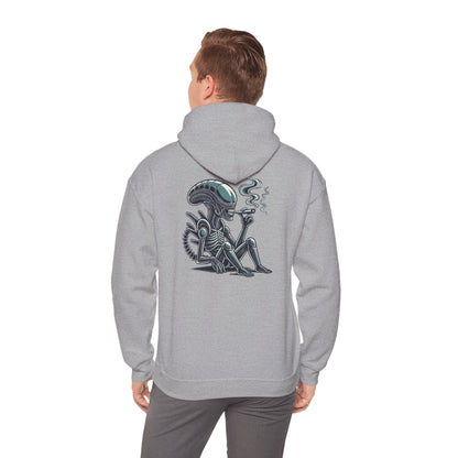 Alien Chill Hoodie – Retro Smoking Xenomorph Graphic Pullover